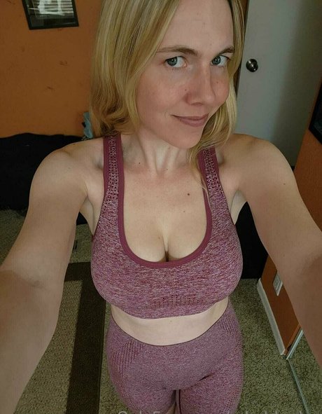 rebelrhyder modèle gratuit photo