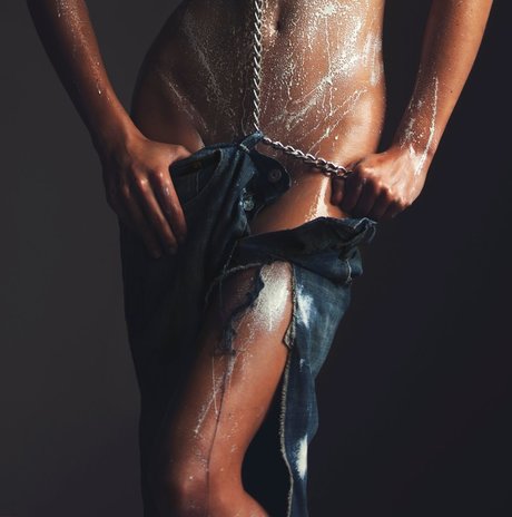 ancrage de onlyfans sexe exclusif des photos