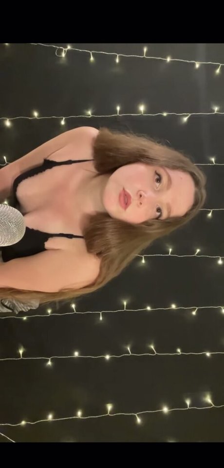 Kelly Belly ASMR star du porno sympa collection