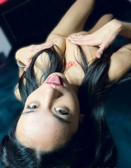 bellafooxy modèle de sexe archive