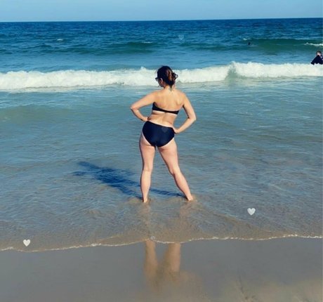 umassgirl modèle xxx photos