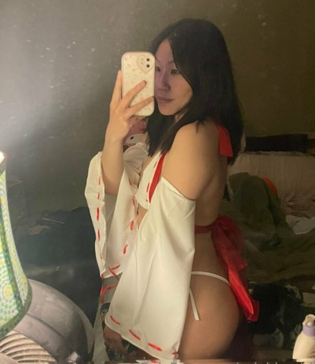 épouse arabe onlyfans chaud et sexy photo