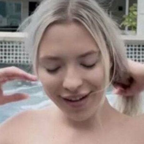 The Sysak Twins star du porno chaud collection