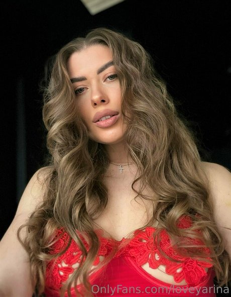 loveyarina actrice hd photo