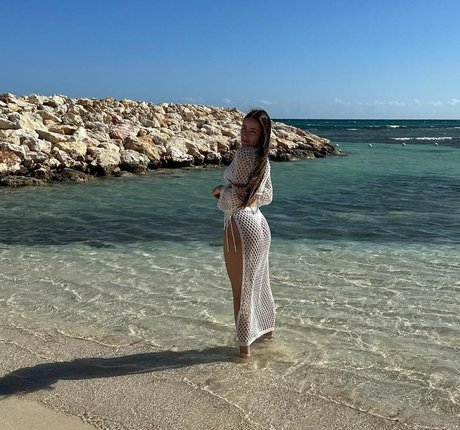 grand-mère onlyfans pornographique chaud image