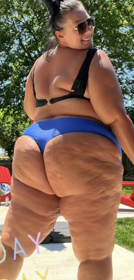 Ms Jaci J modèle nu des photos