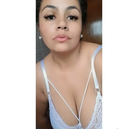 flopysexy modèle adulte archive