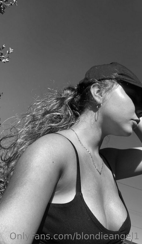 blondieangel1 star du porno chaude collection
