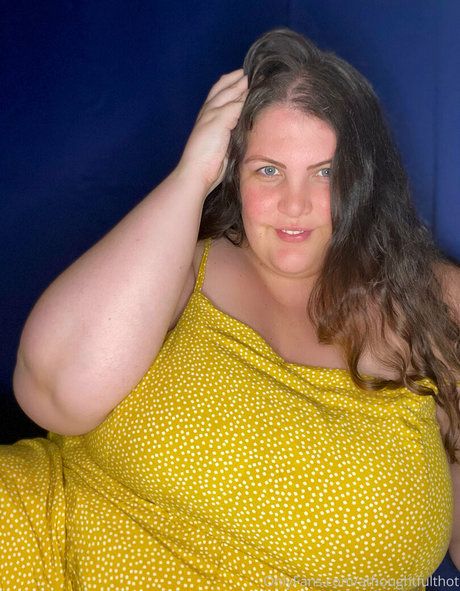 mamie milf onlyfans assez hd des photos