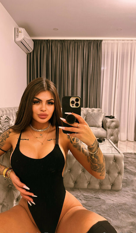 perfect33n modèle adulte galerie