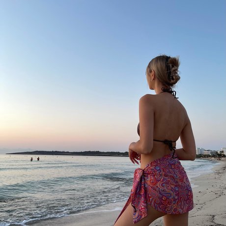 thuvnn jolie étoile des photos