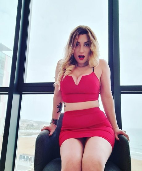 luciafernandez étoile adulte img