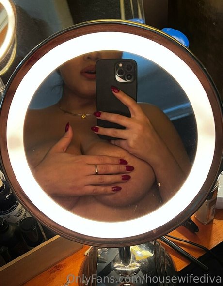 housewifediva nus étoiles archive