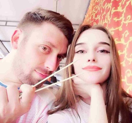 pom-pom girl asiatique onlyfans gratuit sympa img