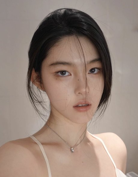 iamazhai actrice chaude photos