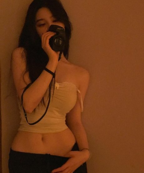 iamazhai actrice sexy photos