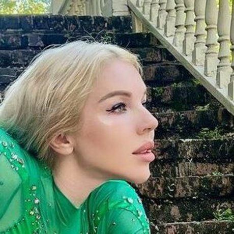 Anna Contortionist étoile hd des photos