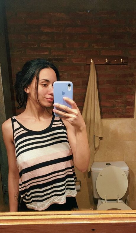 Vera Kaludi actrice pornographique images