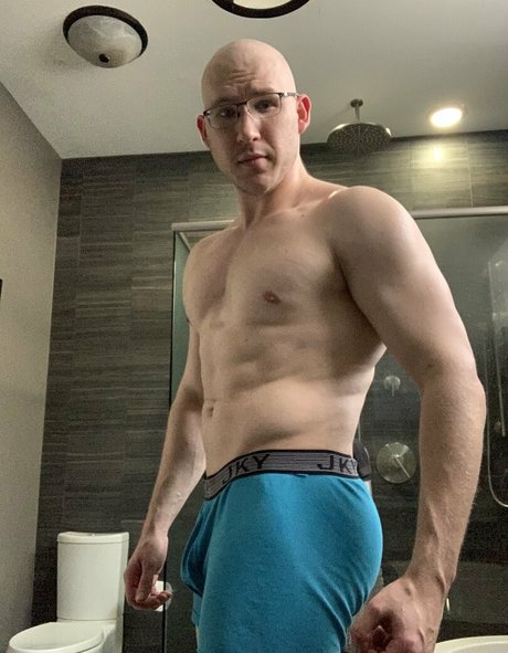 justingains mannequin photos