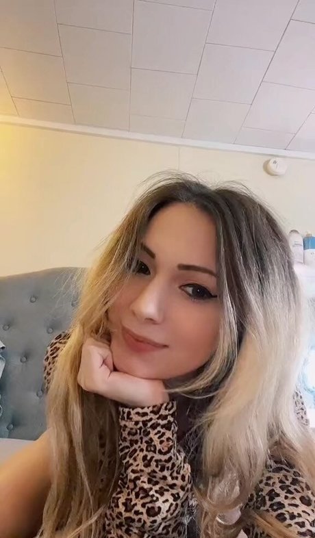 Little Momma modèle xxx galeries