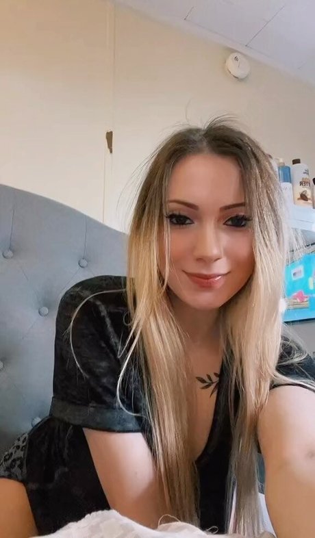 Little Momma modèle gratuit archive