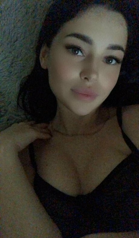 Mila Moore étoile sympa image