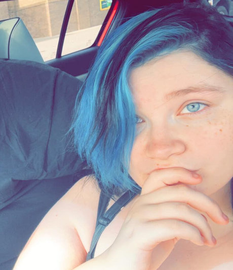 Rachael Mizak star du porno belle photos