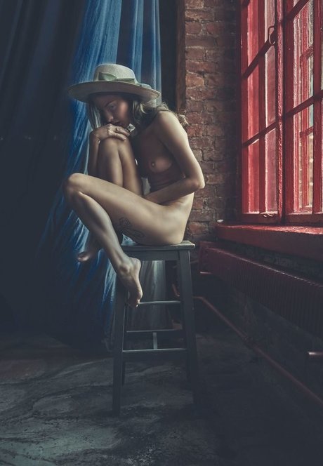 plage seins nus onlyfans haut nu photos