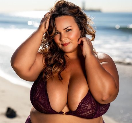 actrice onlyfans chaud belle galerie