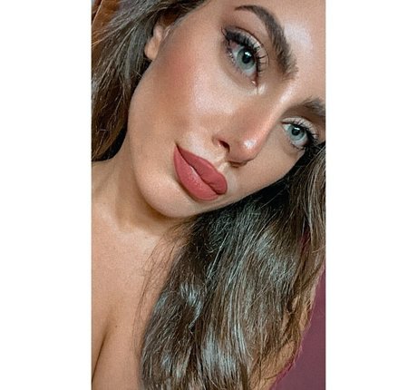 chaton courbé onlyfans meilleur art images