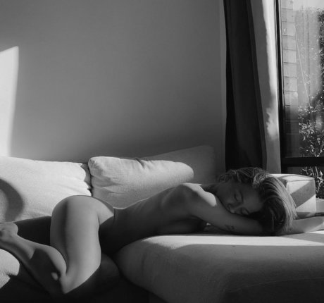 jolie ébène onlyfans nus gratuits photo