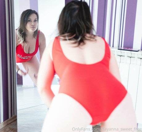 dayanna sweet free haut étoile photos