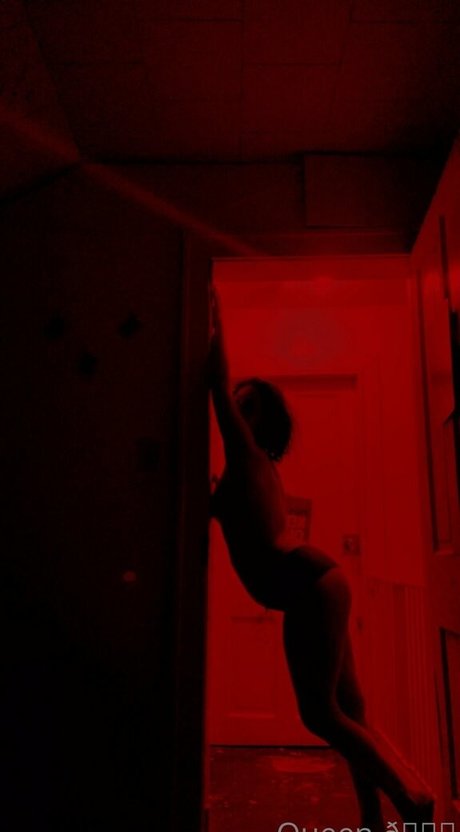 queenbitch1998 modèle pornographique galeries