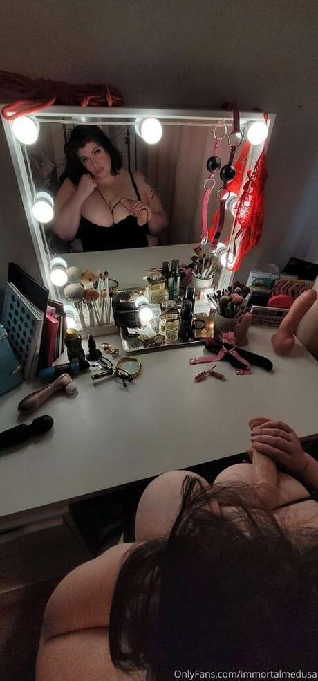 megandaw top star archive