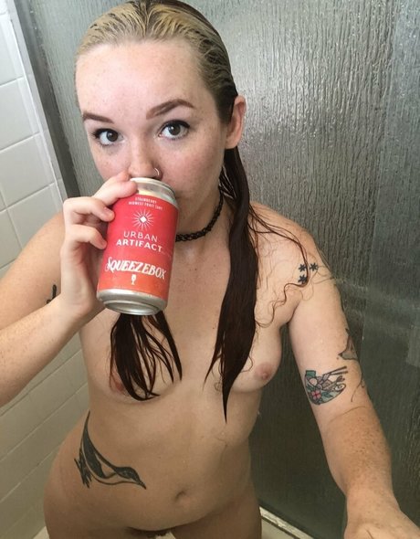 reine de pique onlyfans érotique photos