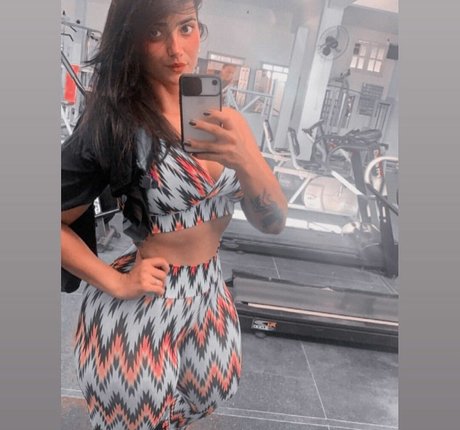 Gabriela Batista Torres modèles nus img