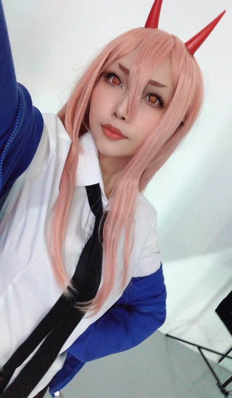 Reakami modèle de sexe photos