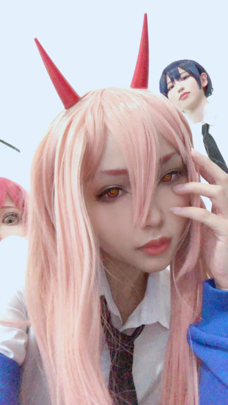 Reakami jolie star du porno image