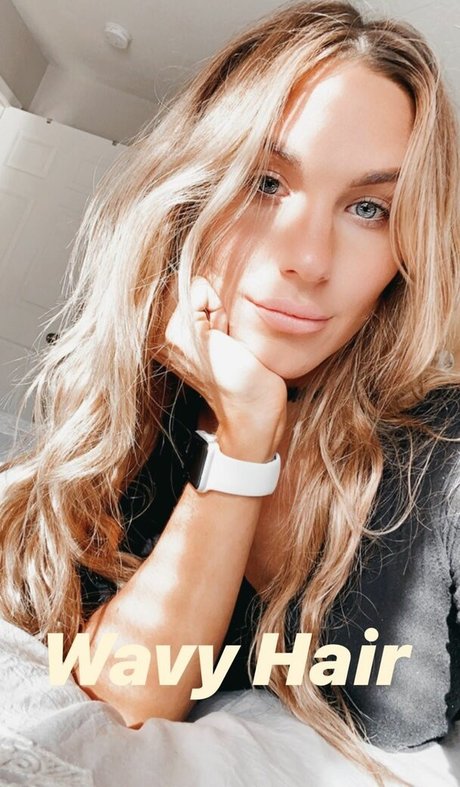 tatouages ​​blonds onlyfans art parfait archive