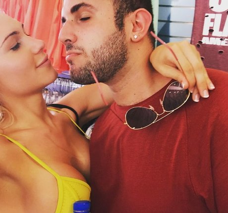 sexe asiatique onlyfans nu sympa des photos