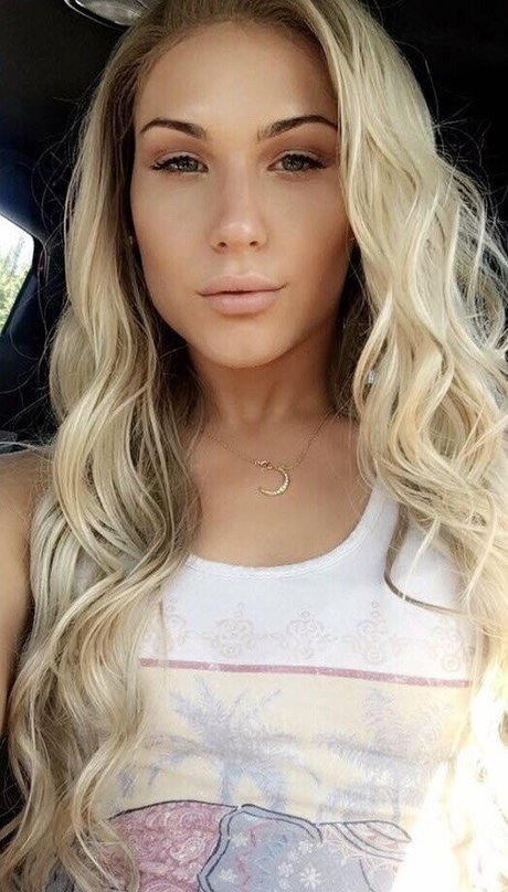 Dezmin Schubel haut de star du porno image