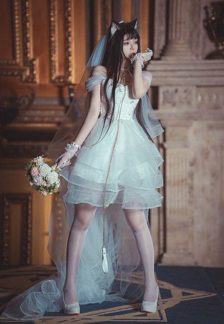 Raku 66 modèle porno collection