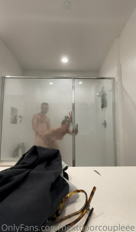 nextdoorcoupleee jolie étoile galerie