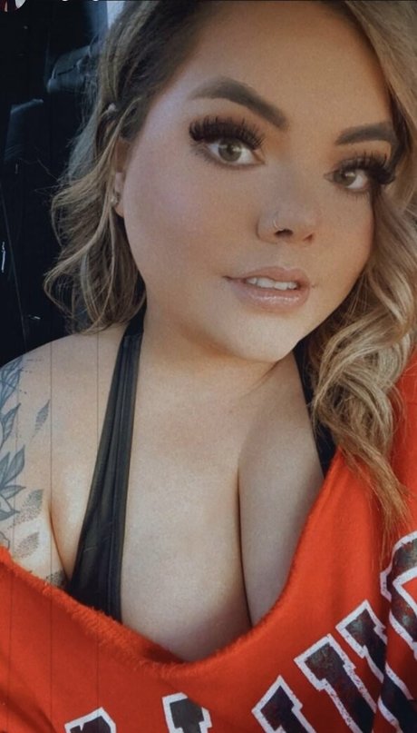 Lilly M actrice pornographique des photos