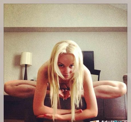 Alica Vox actrice xxx img