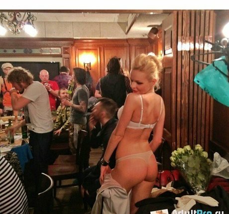 Alica Vox actrice nue archive