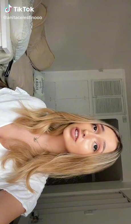 Anita Celestino nus star du porno archive