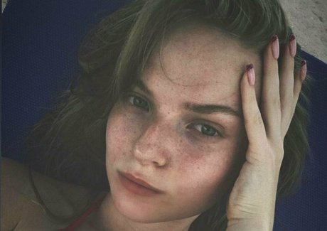 anastasiiiyaa haut étoile des photos