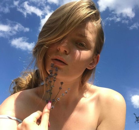 anastasiiiyaa actrice érotique images