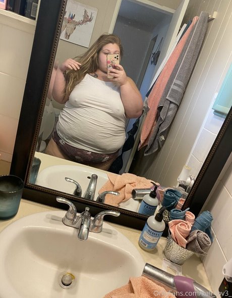 blonde aux gros seins onlyfans sexy belle images